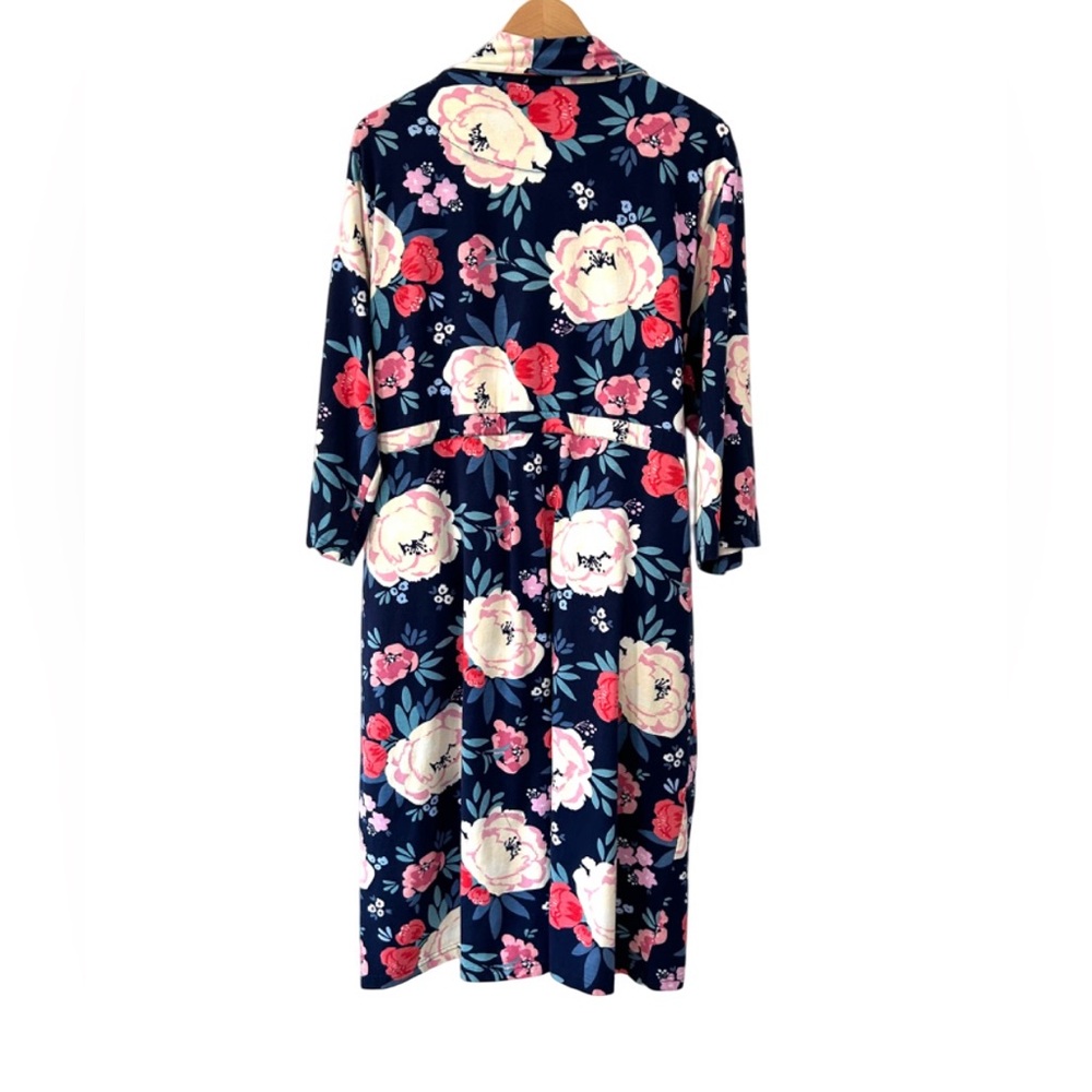 Floral Women's Robe - Picture 3 of 13